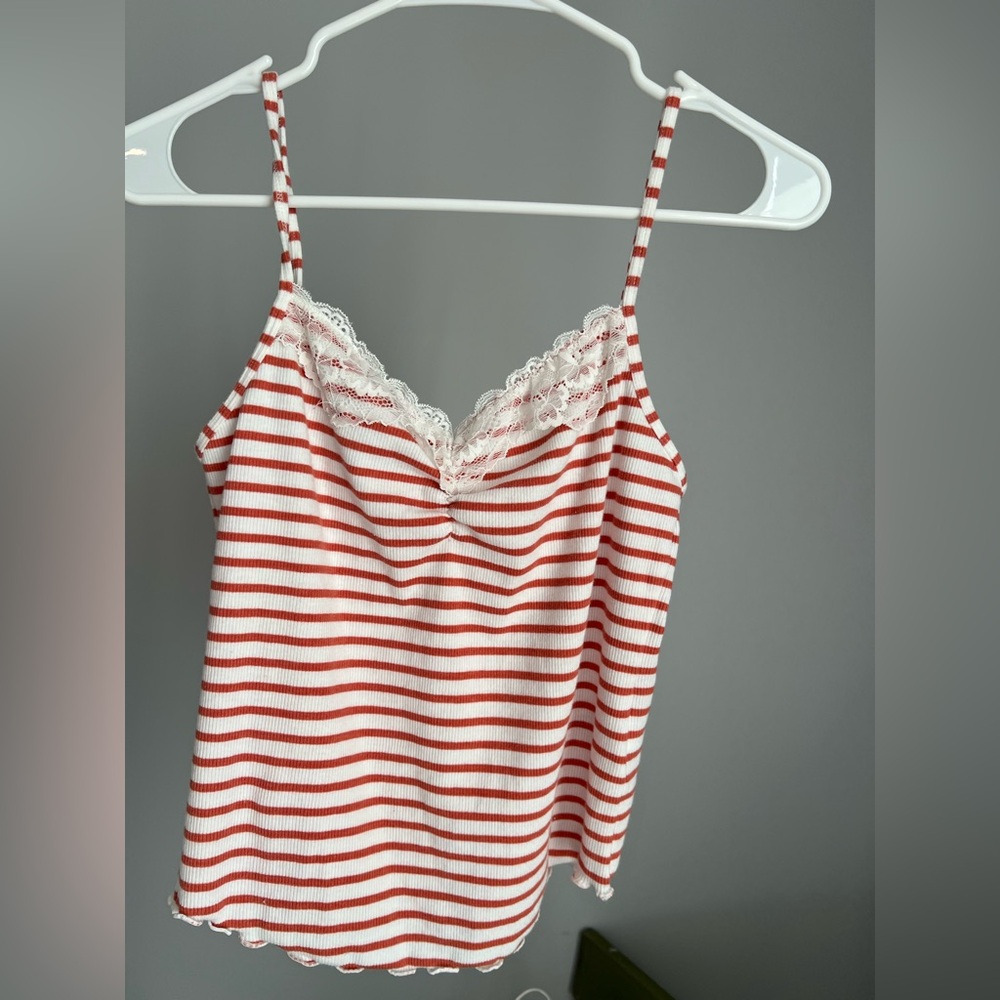 American Eagle Coral Striped Lace Cami Tank Top Semi Cropped Size Medium VGUC